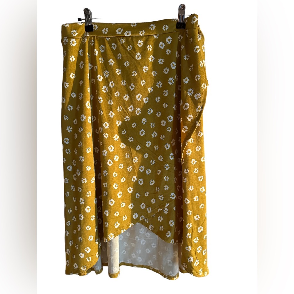♥️ Lark & Grey Skirt Size L Floral Yellow Below Knee Pull On Elastic Waist